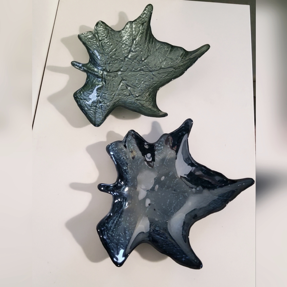 Vintage Maple Leaf Akcam Glass Reverse Painted Plate, set of two